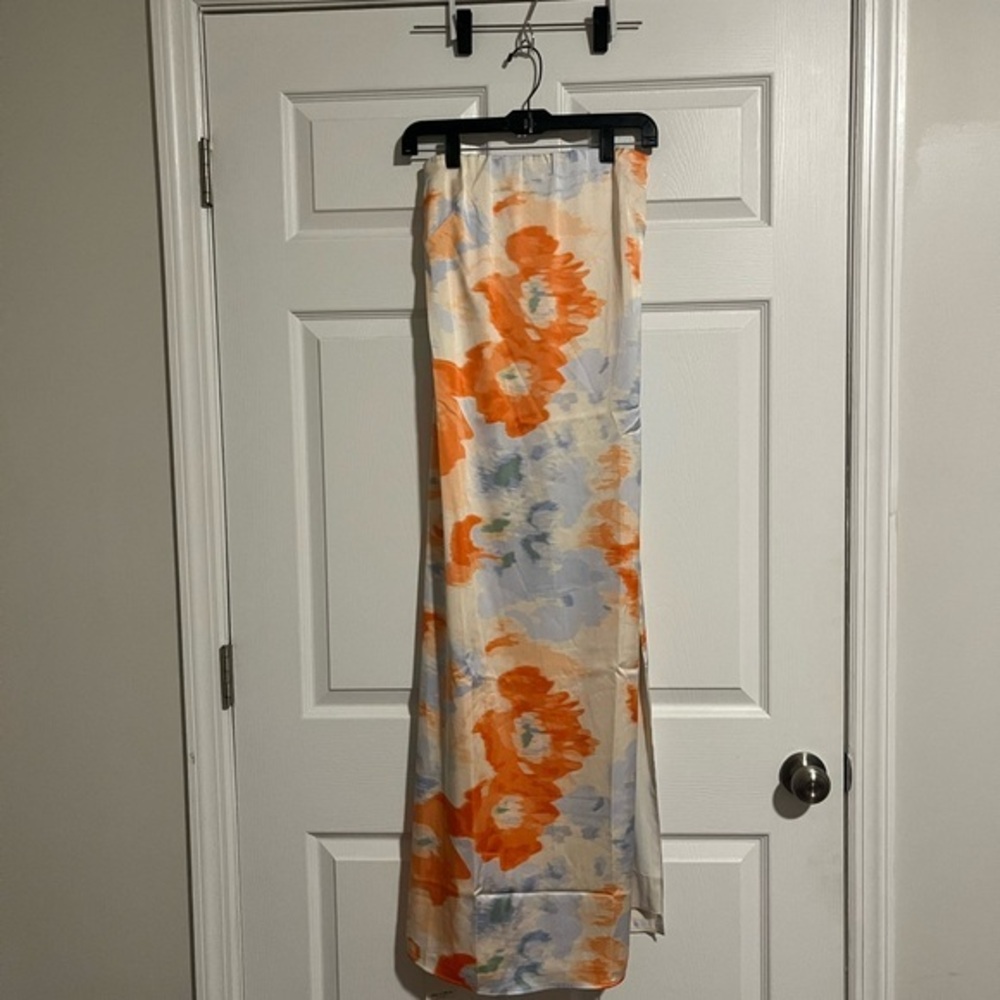 Abercrombie and Fitch Floral Maxi dress with straps - Orange & Cream